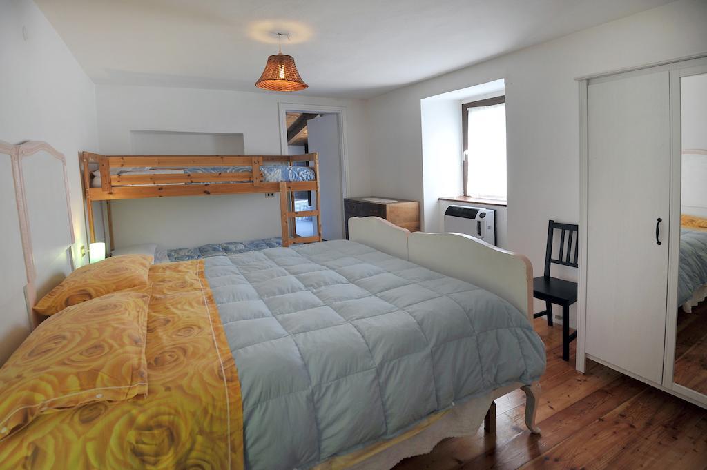 B&B Rocca Di Bajedo Pasturo Zimmer foto